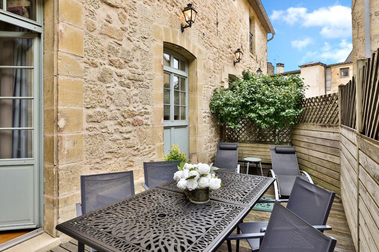 La Villa Des Consuls - Gite De Tourisme De Charme Sarlat-la-Canéda Exterior foto